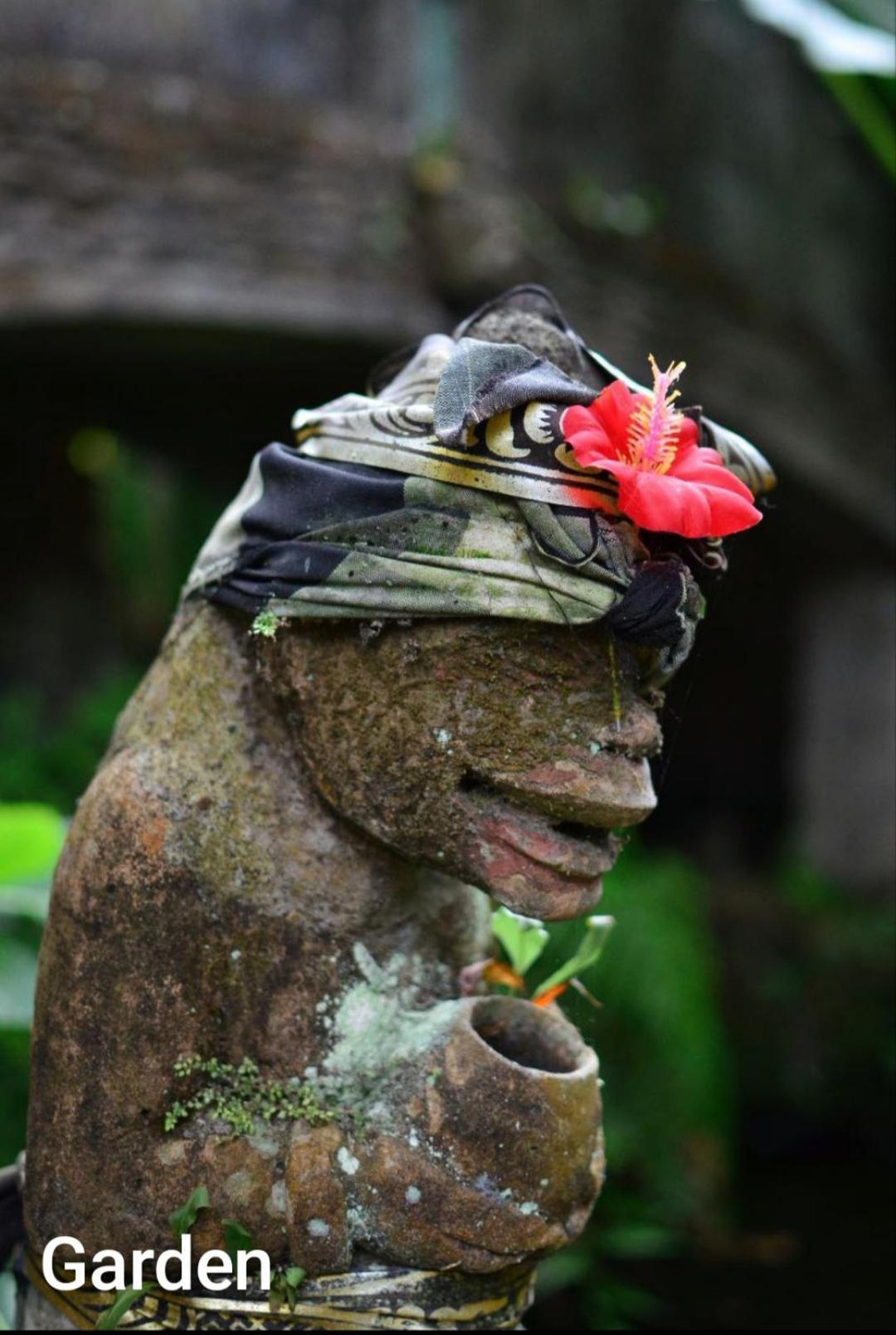 Guci Guesthouses Ubud  Ngoại thất bức ảnh