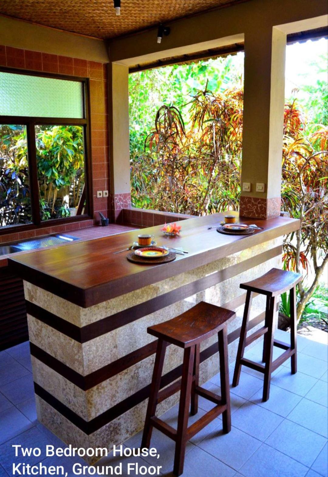 Guci Guesthouses Ubud  Ngoại thất bức ảnh