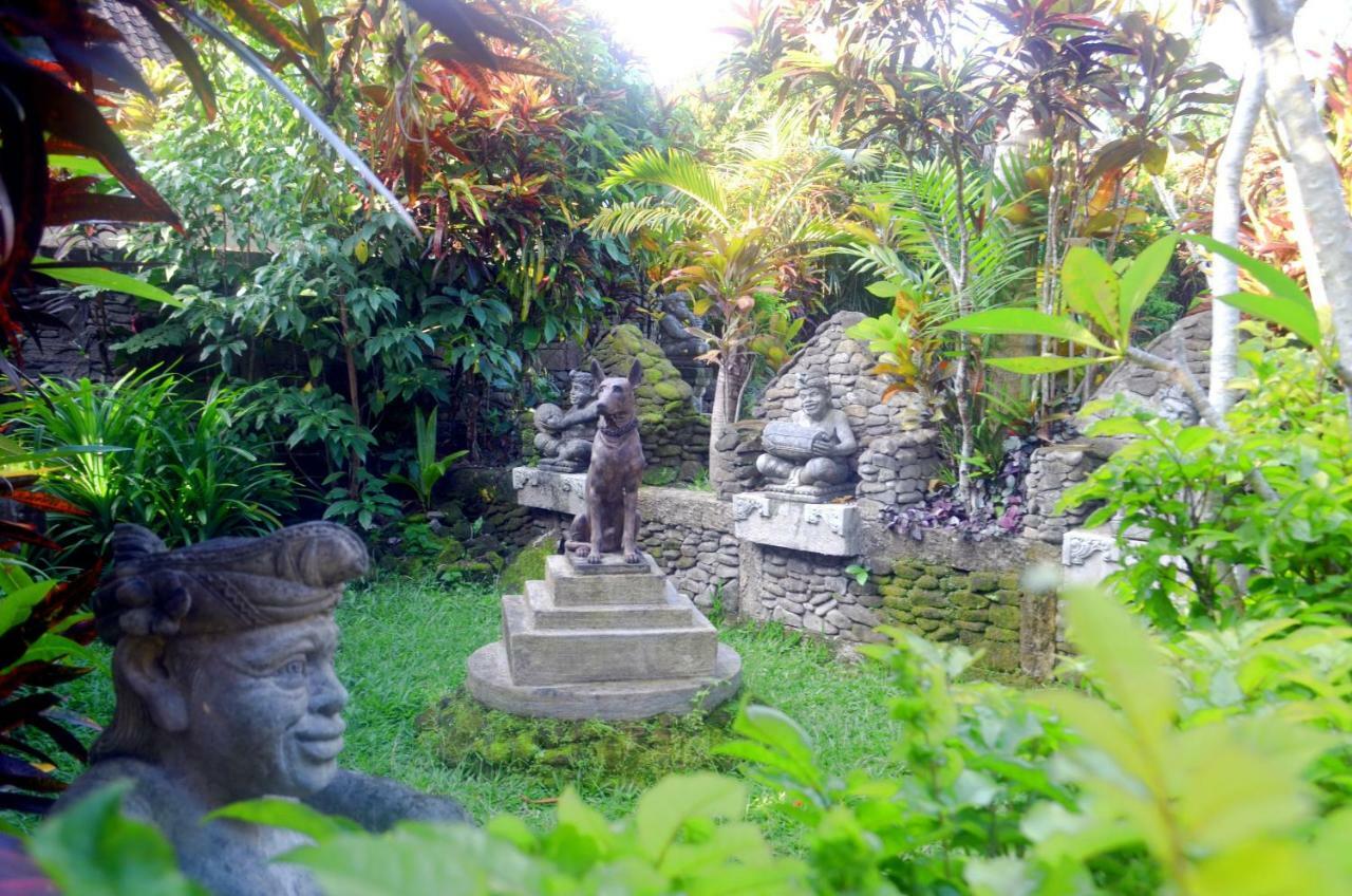 Guci Guesthouses Ubud  Ngoại thất bức ảnh